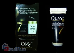 Combo 4 mẫu thử Olay Total Effects giá chỉ có 54.000đ, giảm vết thâm đen do lão hóa, cải thiện sắc tố da giúp da trắng sáng hơn.