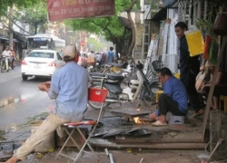 Công khai... làm liều