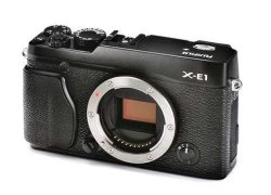 'Đàn em' của Fujifilm X-Pro1 có giá khoảng 1.000 USD