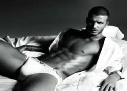 David Beckham ngượng vì quảng cáo... sexy