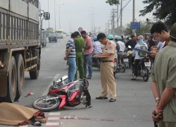 Đưa cháu đi học, một PN bị xe tải cán chết