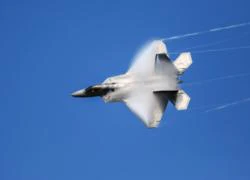 F-22 có đủ mạnh để giúp Mỹ "thống lĩnh bầu trời"?