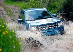 Land Rover ra mắt bản nâng cấp Freelander 2 đời 2013