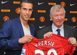 MU mua Van Persie, Man City khổ vì lục đục nội bộ