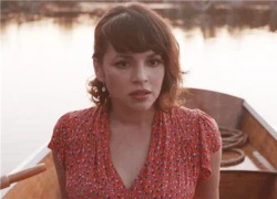 Rợn người với MV mới của Norah Jones