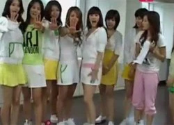 SNSD bị "soi" lại hình ảnh hồi mới debut