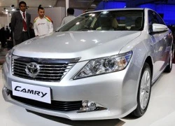 Tháng 8: Toyota Camry và Honda Civic ra mắt tại Việt Nam