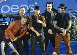 Backstreet Boys tái hợp sau 6 năm