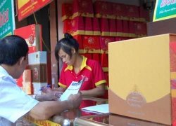 Bánh Trung thu cao cấp cũng vi phạm