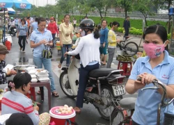 Công nhân "khoái ăn sang"