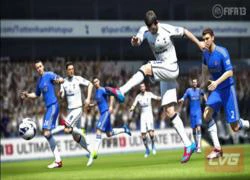 'FIFA 13 là game bóng đá hay nhất trên console'