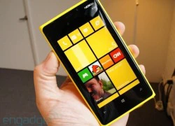 Giá của Lumia 920 và 820 không "đẹp" như mong đợi