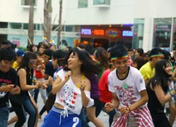 Giới trẻ nhảy flashmob ủng hộ hôn nhân đồng giới