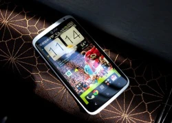 HTC One X lên Jelly Bean vào tháng 10