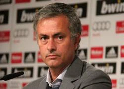 Jose Mourinho: Đầu tư vào ngân hàng