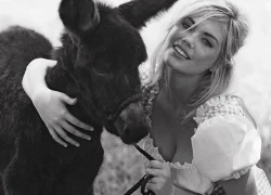 Kate Upton lấp ló vòng một sau lớp áo vest