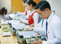 Lãi suất huy động lên 13%/năm