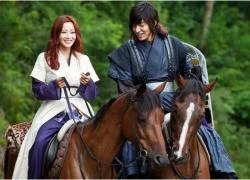 Lee Min Ho đã biết cười nhờ Kim Hee Sun