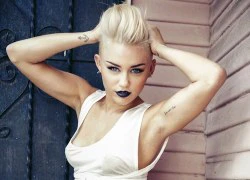 Miley Cyrus bị kẻ lạ mang kéo đột nhập vào nhà