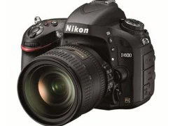 Nikon trình làng máy full-frame nhỏ, nhẹ và rẻ nhất D600