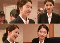 Nụ cười trong veo của Park Shin Hye