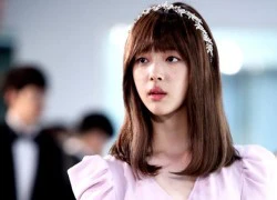 Nữ sinh Sulli bị &#8220;dìm hàng&#8221; tơi tả