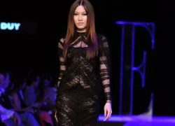 Sắc đen chiếm lĩnh &#8216;Elle Fashion Show 2012&#8242;