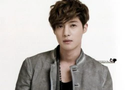 SuJu và DBSK lùi bước trước Kim Hyun Joong