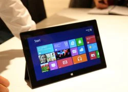 Toan tính của Microsoft đối với Surface giá rẻ