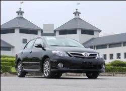 Toyota Altis RS &#8211; thêm chút trẻ trung