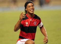 Trung tâm thể thao của Ronaldinho bị Quốc hội phủ quyết