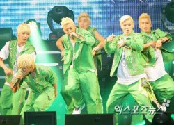 B.A.P lấy body ra để "dụ" fan