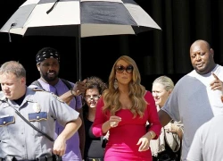 Bị dọa bắn, Mariah Carey xuất hiện với nhiều vệ sỹ