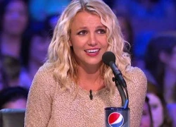 Britney Spears lại khiến nhà sản xuất X Factor lo lắng