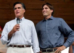 Con trai Romney nhảy Gangnam Style lấy lòng cử tri