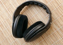 Headphone Shure SRH1440: Sự lựa chọn hợp lý cho những người thường xuyên đeo tai nghe