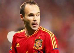 Iniesta bị dọa giết vì vạ miệng trên Twitter