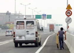 Lại cấm vì... không quản được