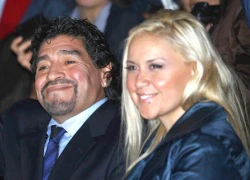 Lộ giới tính con rơi của Diego Maradona: "Cậu bé vàng" lại không nhận con