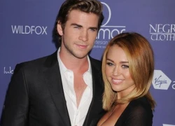 Miley Cyrus và hôn phu cùng xăm diễn văn tổng thống