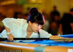 Ngắm vẻ đẹp hút hồn của 'nữ hoàng billiard Trung Quốc'