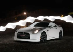 Nissan GT-R độ phiên bản rồng đẹp mắt