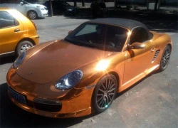 Porsche Boxster S sơn bằng vàng ở Trung Quốc