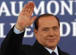 Silvio Berlusconi bị buộc tội gian lận thuế