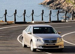 So sánh Toyota Camry 2.5Q với Honda Accord 2.4