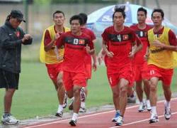 Việt Nam gặp khó ngày ra quân VFF Cup 2012