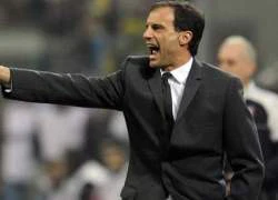 Allegri "hãnh diện" khi nghe đến Guadiola