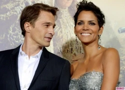 Bạn trai cũ và hôn phu của Halle Berry đánh nhau