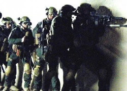 Biệt kích Navy SEAL giết bin Laden bị kỷ luật