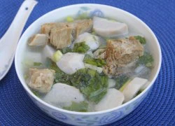 [Chế biến] &#8211; Canh khoai sọ nấu với sườn non